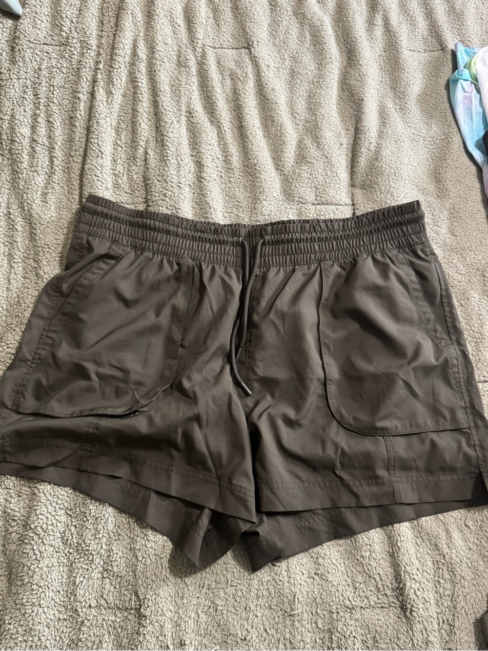 Old Navy Women's Olive Athletic Shorts with Drawstring